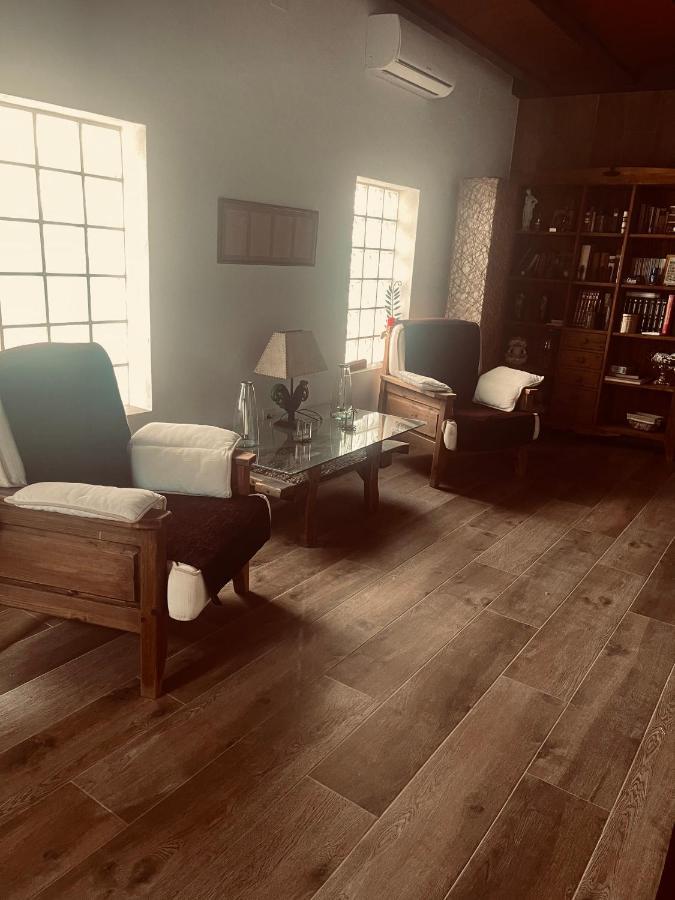 La Jara Casa Rural Guest House Hinojosa del Duque Luaran gambar