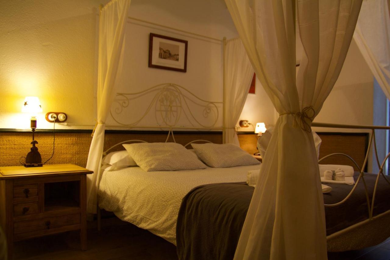 La Jara Casa Rural Guest House Hinojosa del Duque Luaran gambar
